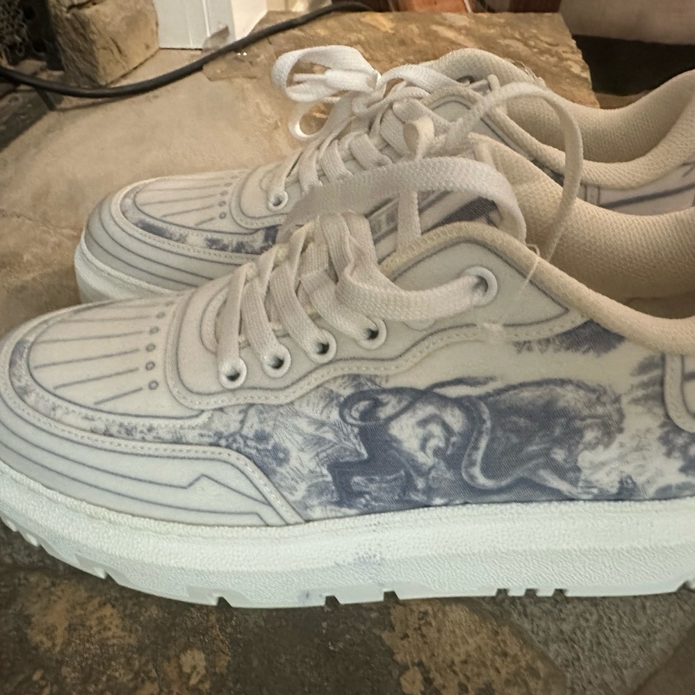 Women’s Dior Addict shoes - Picture 4 of 10